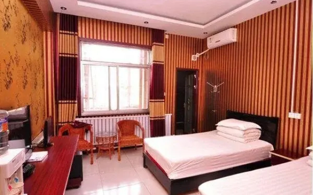 Dezhou Linyi Fuhao Business Inn