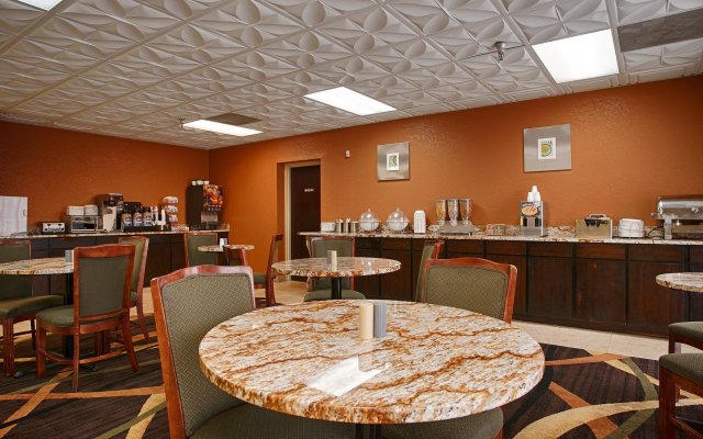 Best Western Knoxville Suites - Downtown