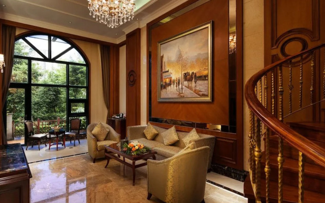 Chongqing Auwi Hotel