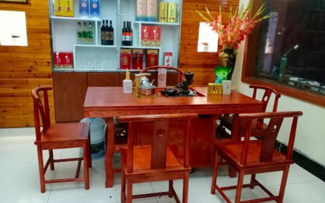 Longwangshan Shenglin Inn