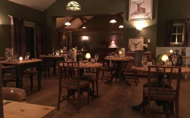 Wheatacre White Lion