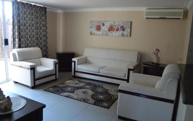 Airport Garden Boutique Hotel