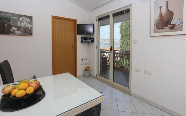 Stunning Home in Arbanija With Wifi and 1 Bedrooms