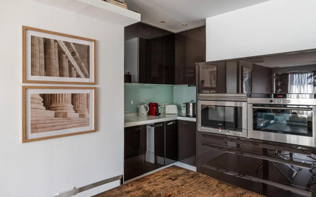 BNBHolder Luxury Triplex CHAMBERI