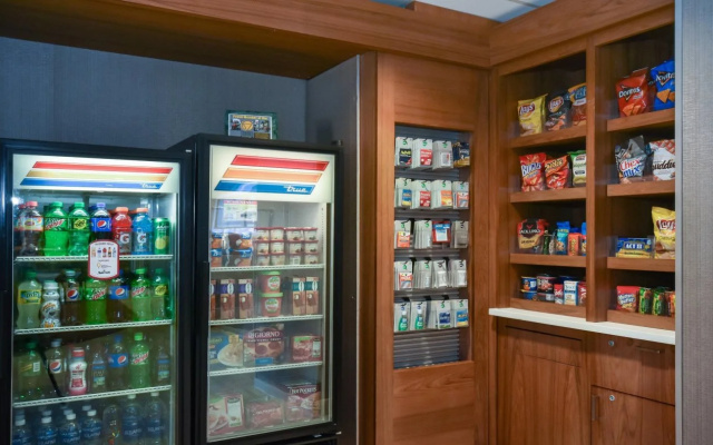 SpringHill Suites by Marriott Charlotte Concord Mills Spdwy