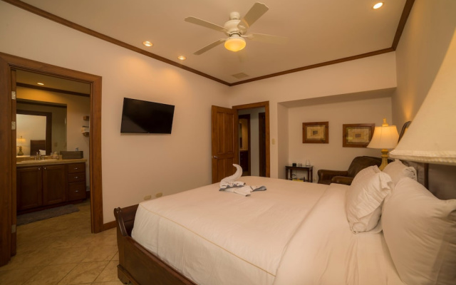 Veranda 6F 2 bdr Garden View in Los Suenos