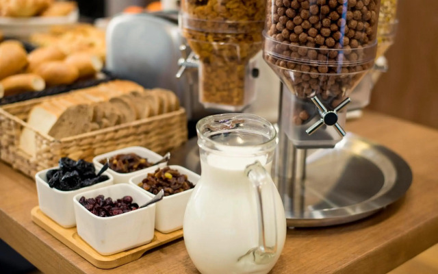 Belgrade Inn Garni Hotel