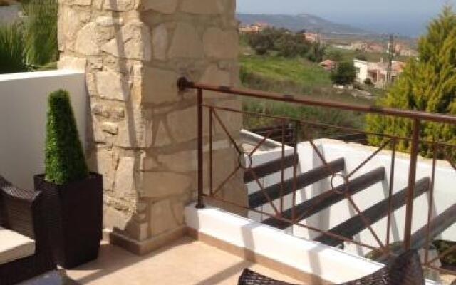 Drouseia Villa