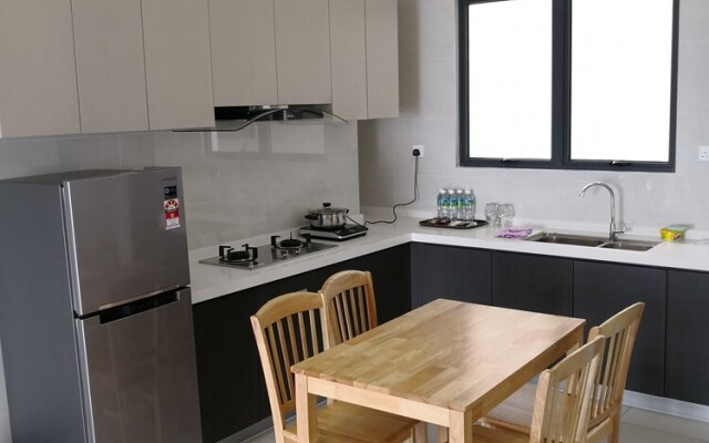 Garden View Homestay @ Country Garden Danga Bay