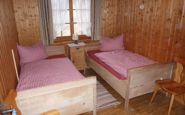 Ferienhaus Stutz links