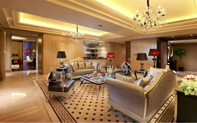 Royal International Hotel