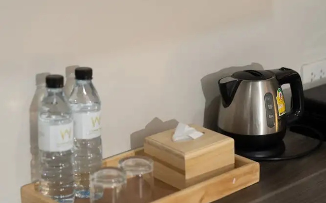We resident Hotel