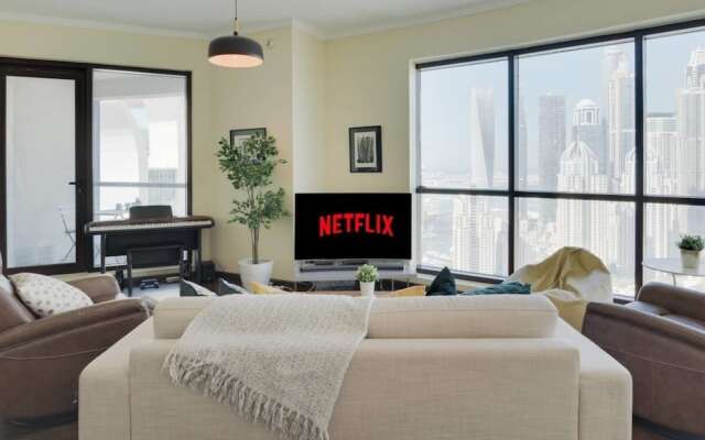 Artsy Duplex Penthouse Best View of All Dubai!