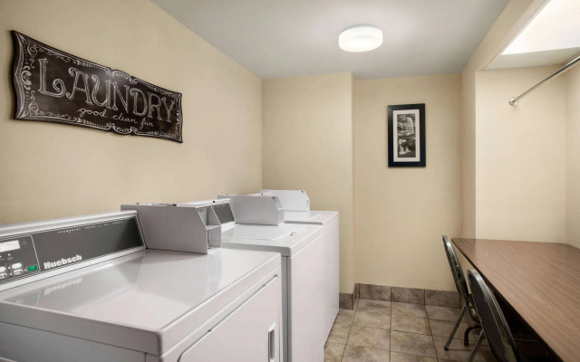 Ramada by Wyndham Pigeon Forge North