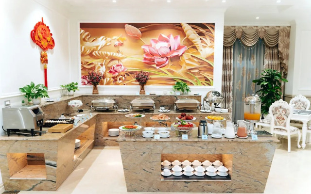 Manh Quan Luxury Hotel