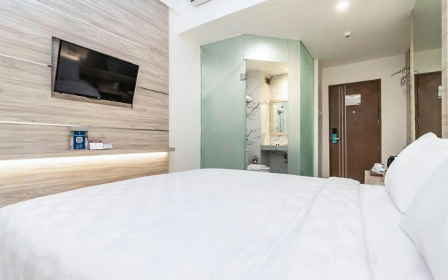 Mercure Istanbul West Hotel and Convention Center
