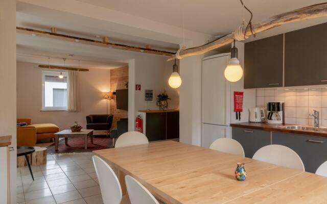 Chalet Love the Alps, 22pax, near ski lift