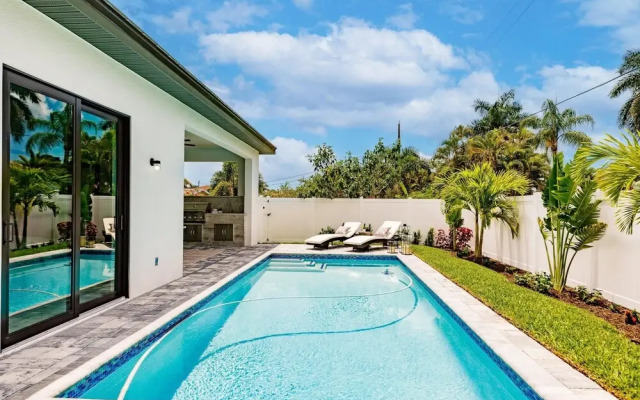Coastal Sol by Boutiq