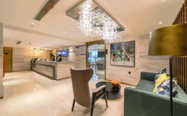 City Comfort Inn Hotel (Shiyan High-Speed Railway Wanda Plaza)