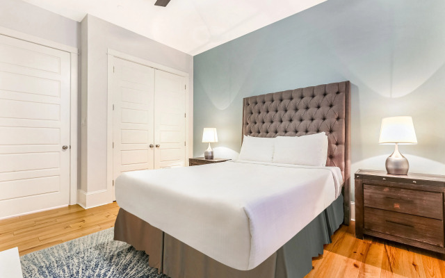 5BR with Pool - Great for Families - Near Everything