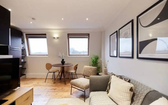 The Butterfield Green Spacious 1bdr Flat