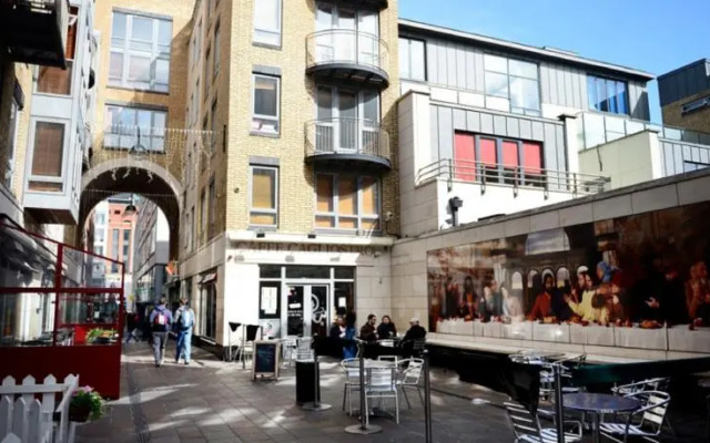 Perfect Central 1 Bed Apartment