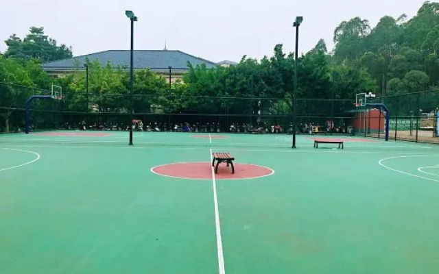 Qingyuan Hengda Yilin Yashe Drifting Holiday Villa