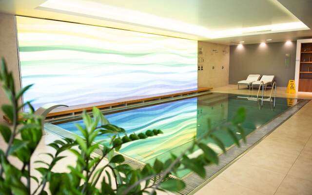 Wabi Hotel - Beauty & Dental Center