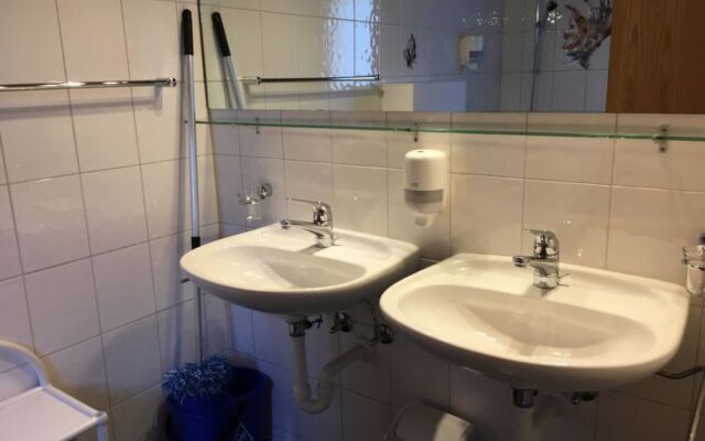 Schwizis Holiday Apartments 23111