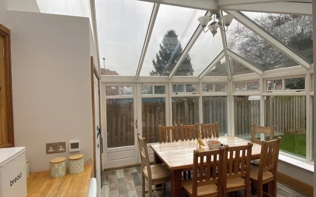 Maypole Farm Guest House