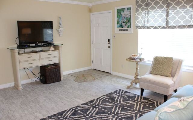 Sandprints B-1 - Miramar Beach 1 Bedroom 1 Bathroom Condo