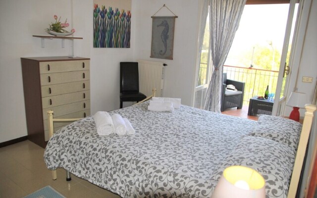 Villa Lina for 7 Persons Near the Beach