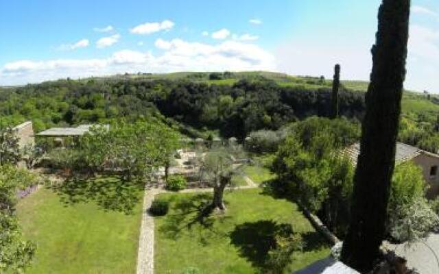 Borgo di Ceri B&B