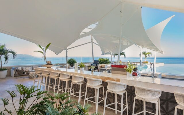 Indah Puerto Vallarta