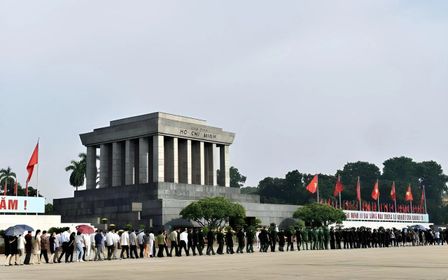 Blue Pearl West Hotel