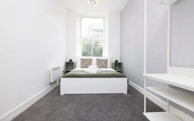 ALTIDO Glamorous1-bed flat overlooking Grassmarket