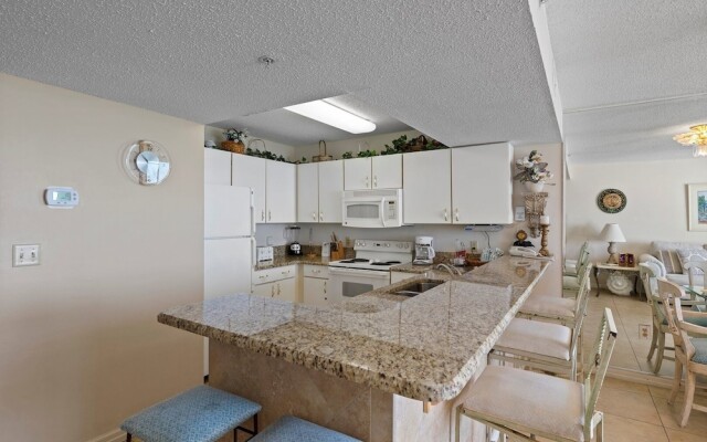 Pelican Beach 1202 1 Bedroom Condo by Pelican Beach Management