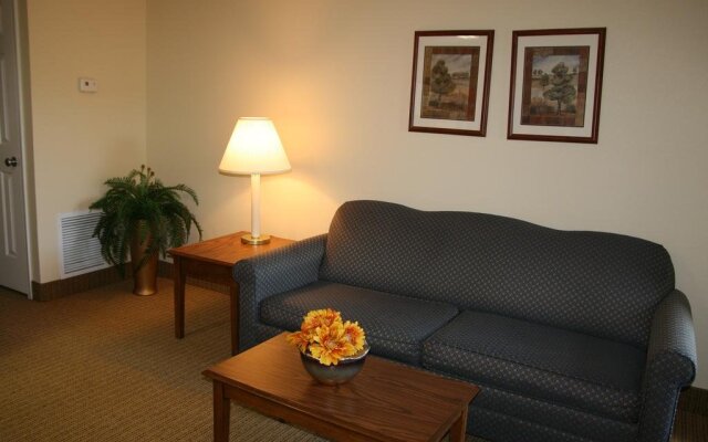 Affordable Suites Fredericksburg