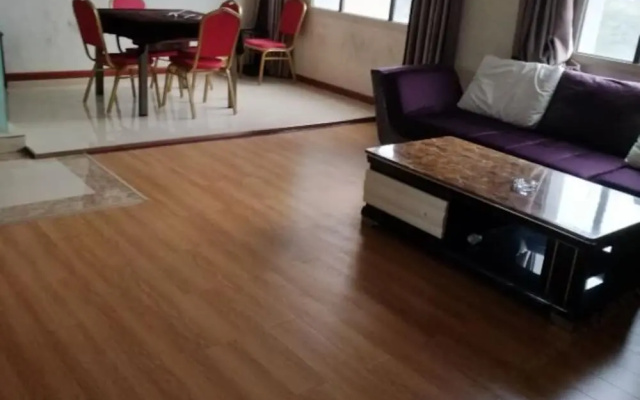 Weisi Haoting Hotel – Guest Rooms – Xianning