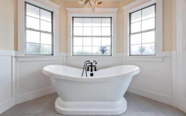 The Plantation House Boutique Inn