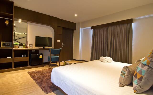 CoCo Hotel Bangkok