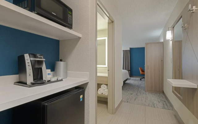 Holiday Inn Express Hotel & Suites Ft. Lauderdale-Plantation by IHG