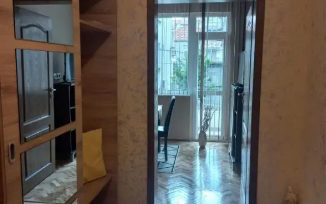 Inter Apartments