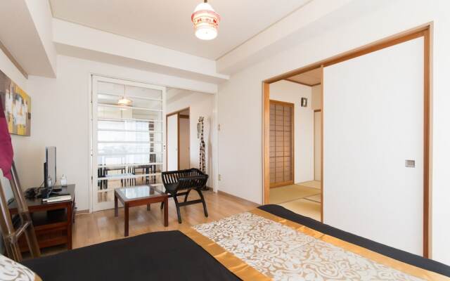 EX Hamamatsu Apartment 501