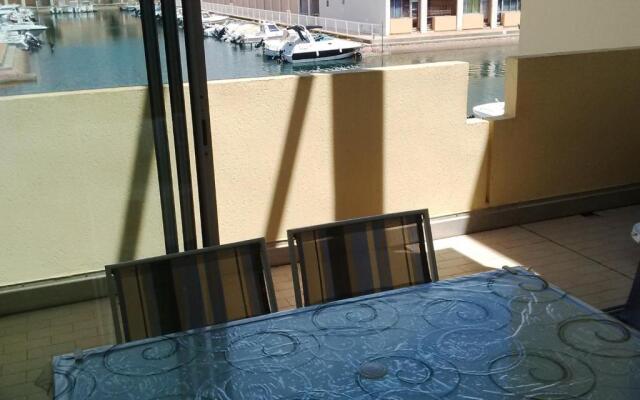 Appartement Sète, 1 pièce, 4 personnes - FR-1-338-127