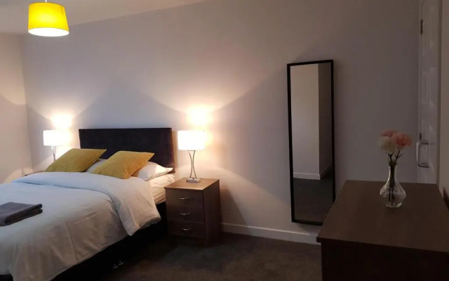 1 Royal View Apartments