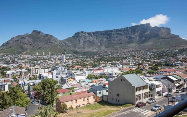 Spectacular Modern Apartment in Vibrant Bokaap