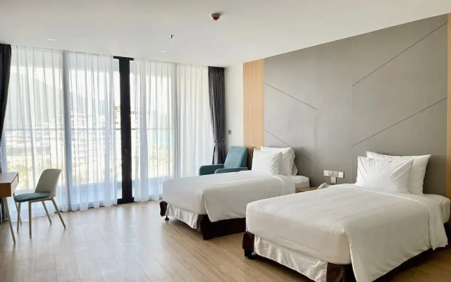 Aquamarine Resort Cam Ranh