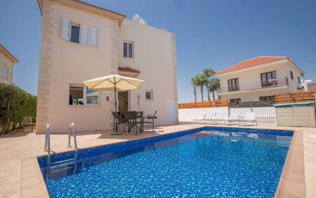 Cyprus Villa Malama 8 Gold