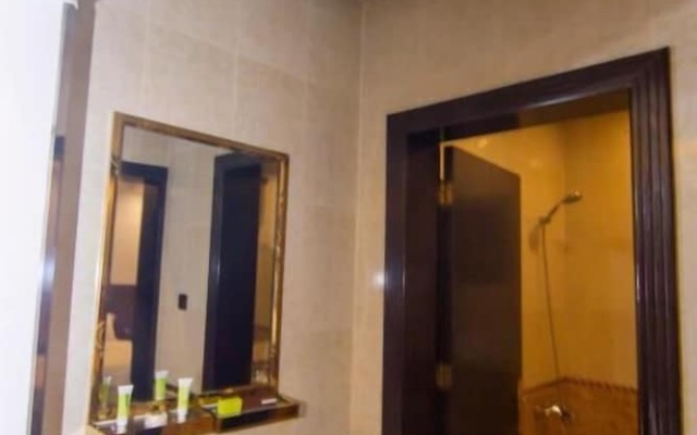 Al Muteb Suites Al Ezdehar 2